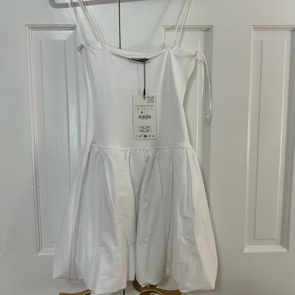 Zara Poplin Balloon Ribbed Dress - Picture 3 of 5